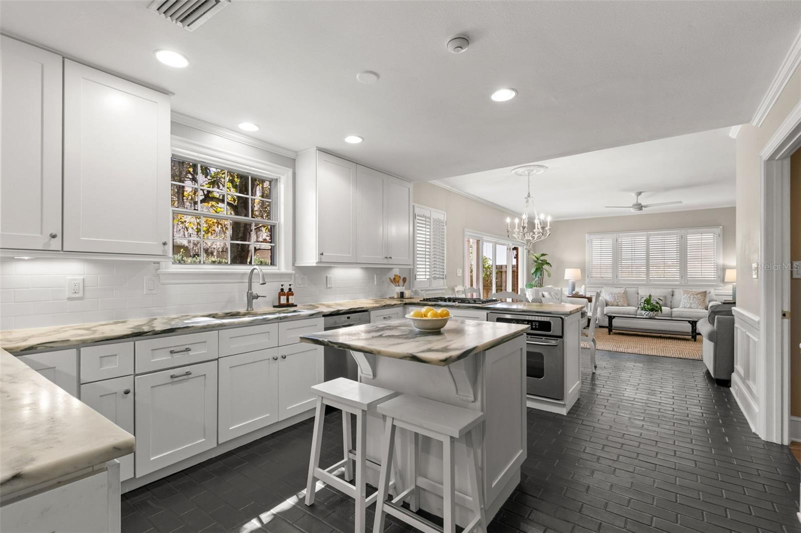 VILLA ROSA PARK - Residential