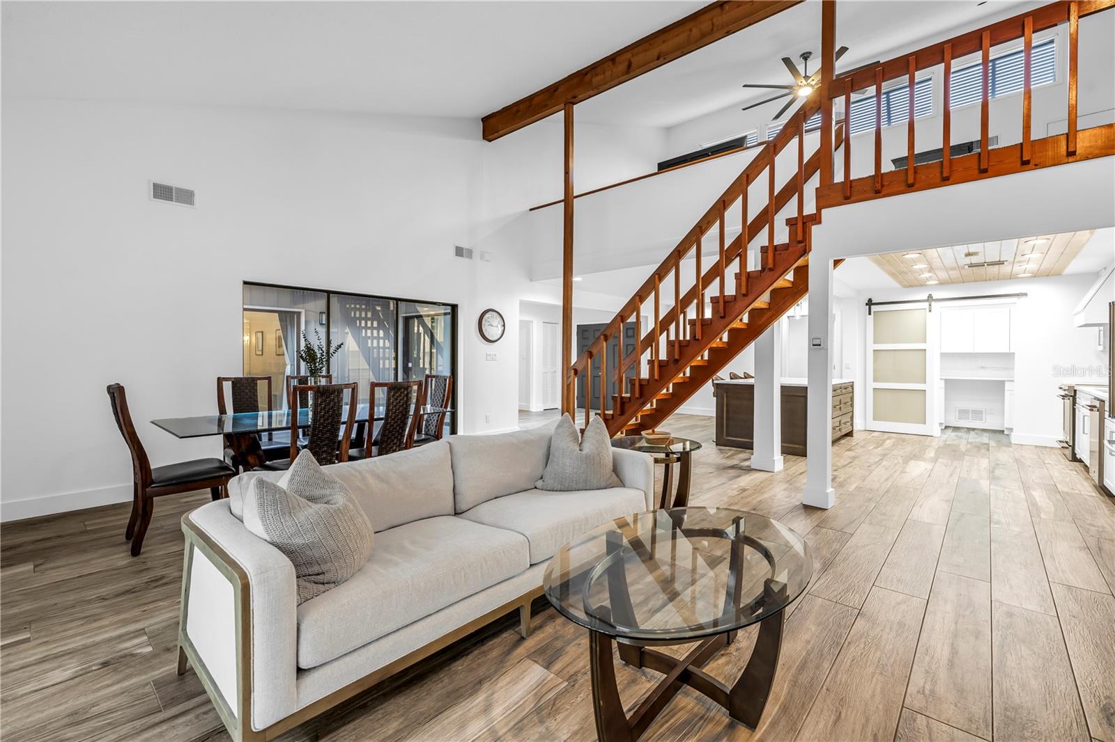 HIDDEN OAKS ESTATES - Residential