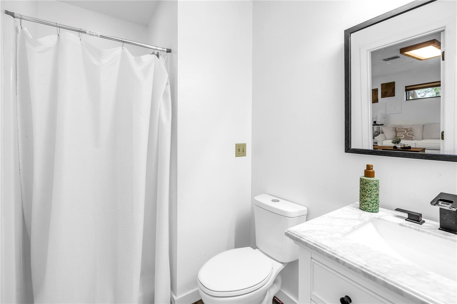 HIDDEN OAKS ESTATES - Residential