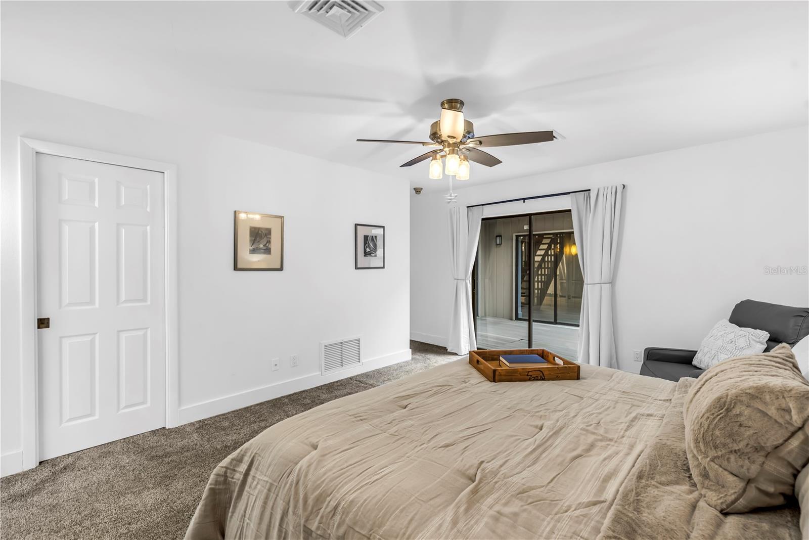 HIDDEN OAKS ESTATES - Residential