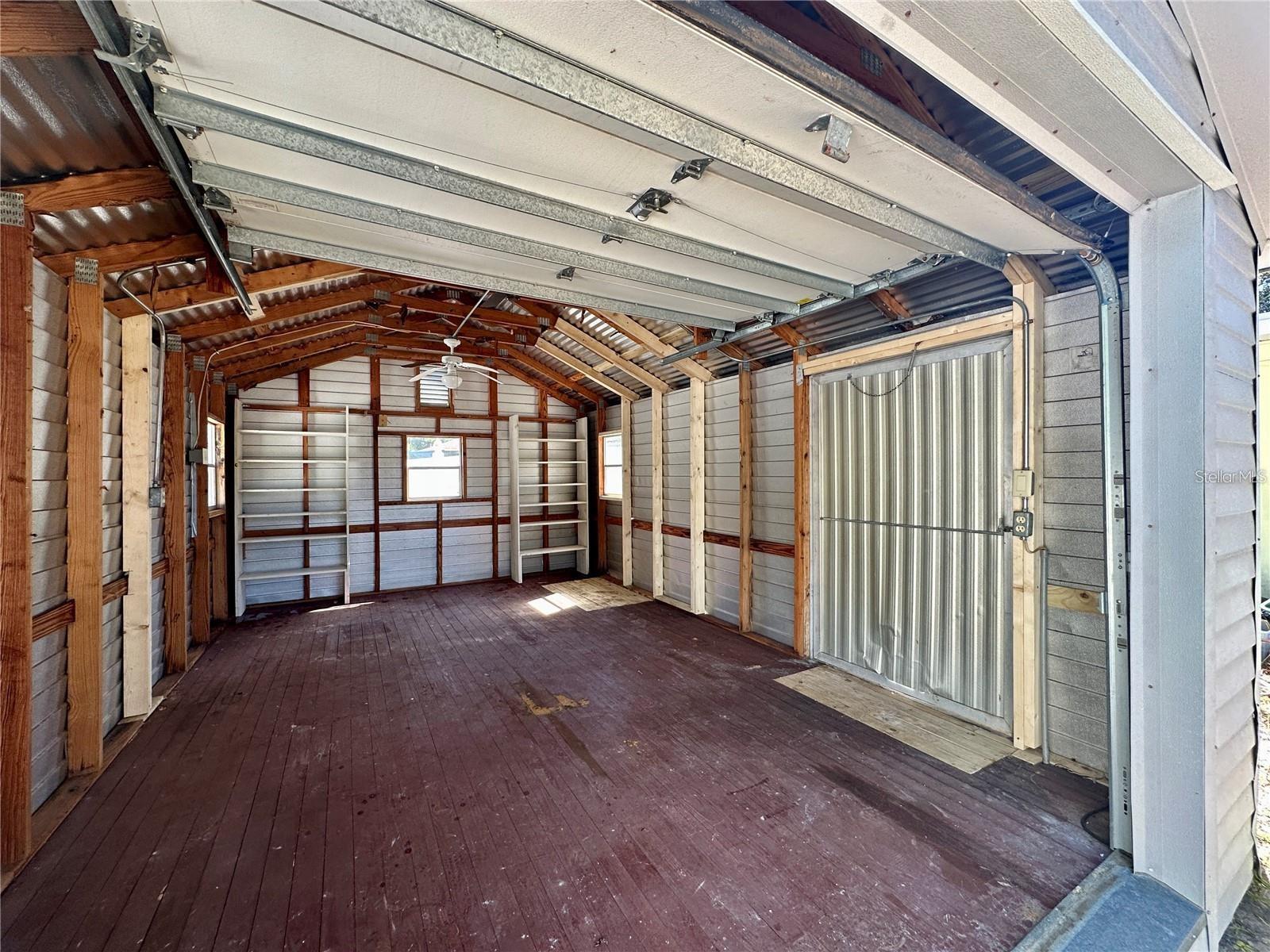 HIDDEN OAKS ESTATES - Residential