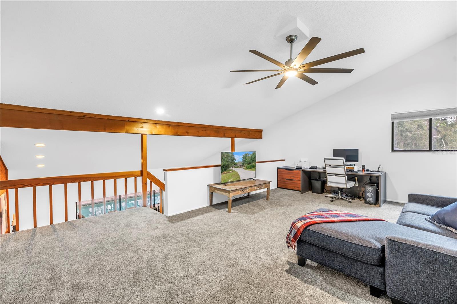 HIDDEN OAKS ESTATES - Residential