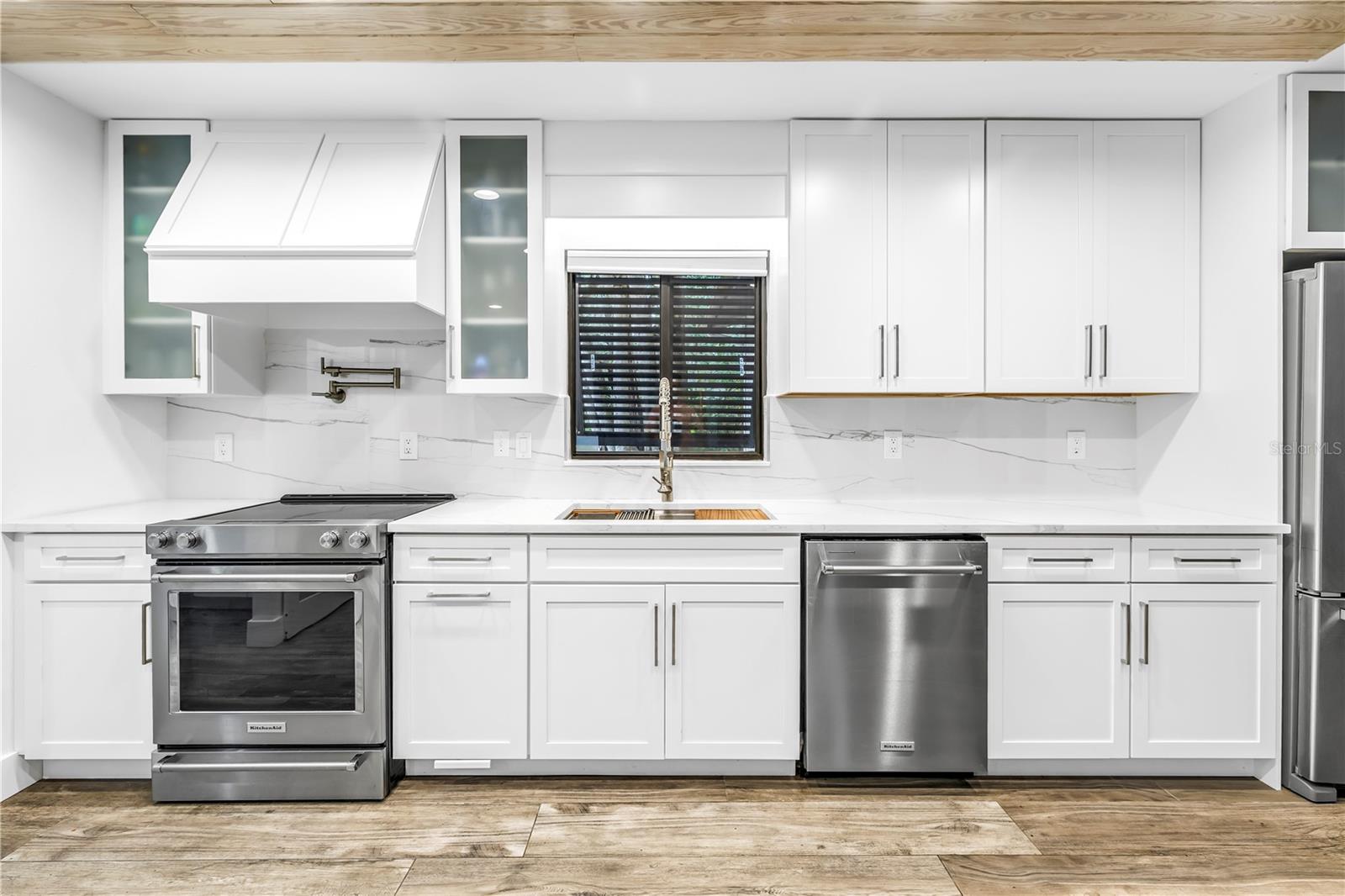 HIDDEN OAKS ESTATES - Residential