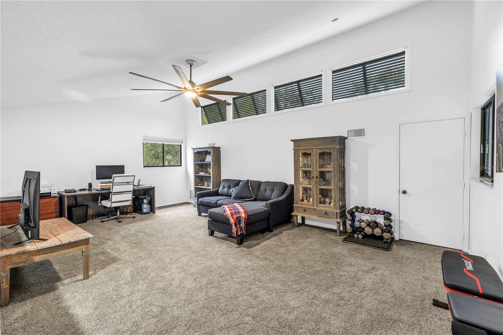 HIDDEN OAKS ESTATES - Residential