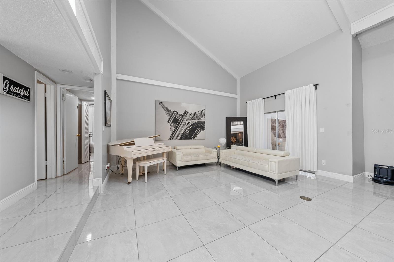 BAY RUN SEC 01 - Residential