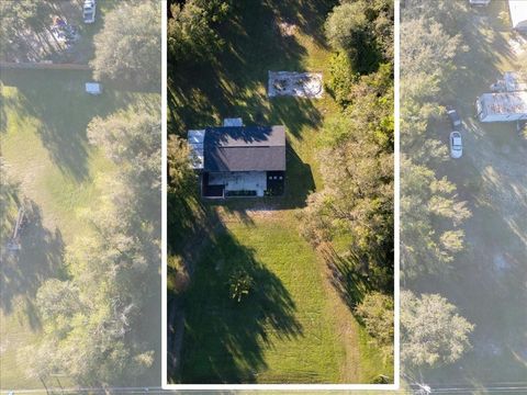 A home in PUNTA GORDA