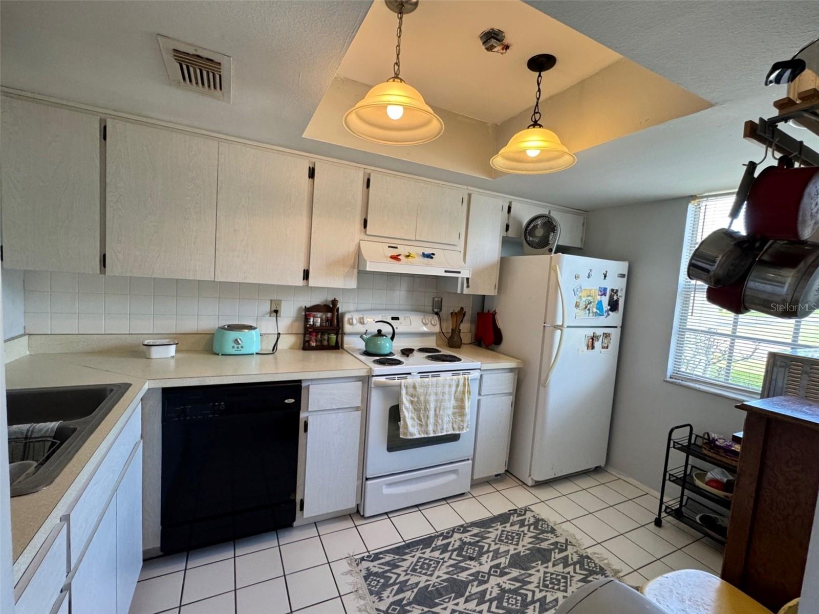 11310 CARRIAGE HILL DRIVE 4