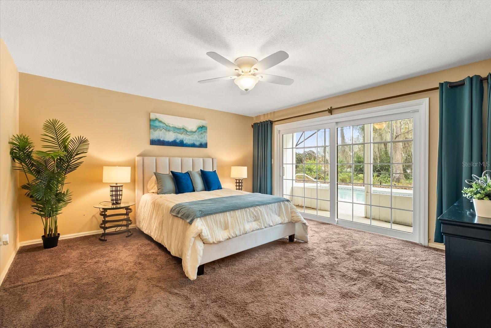 CAMELOT - Residential