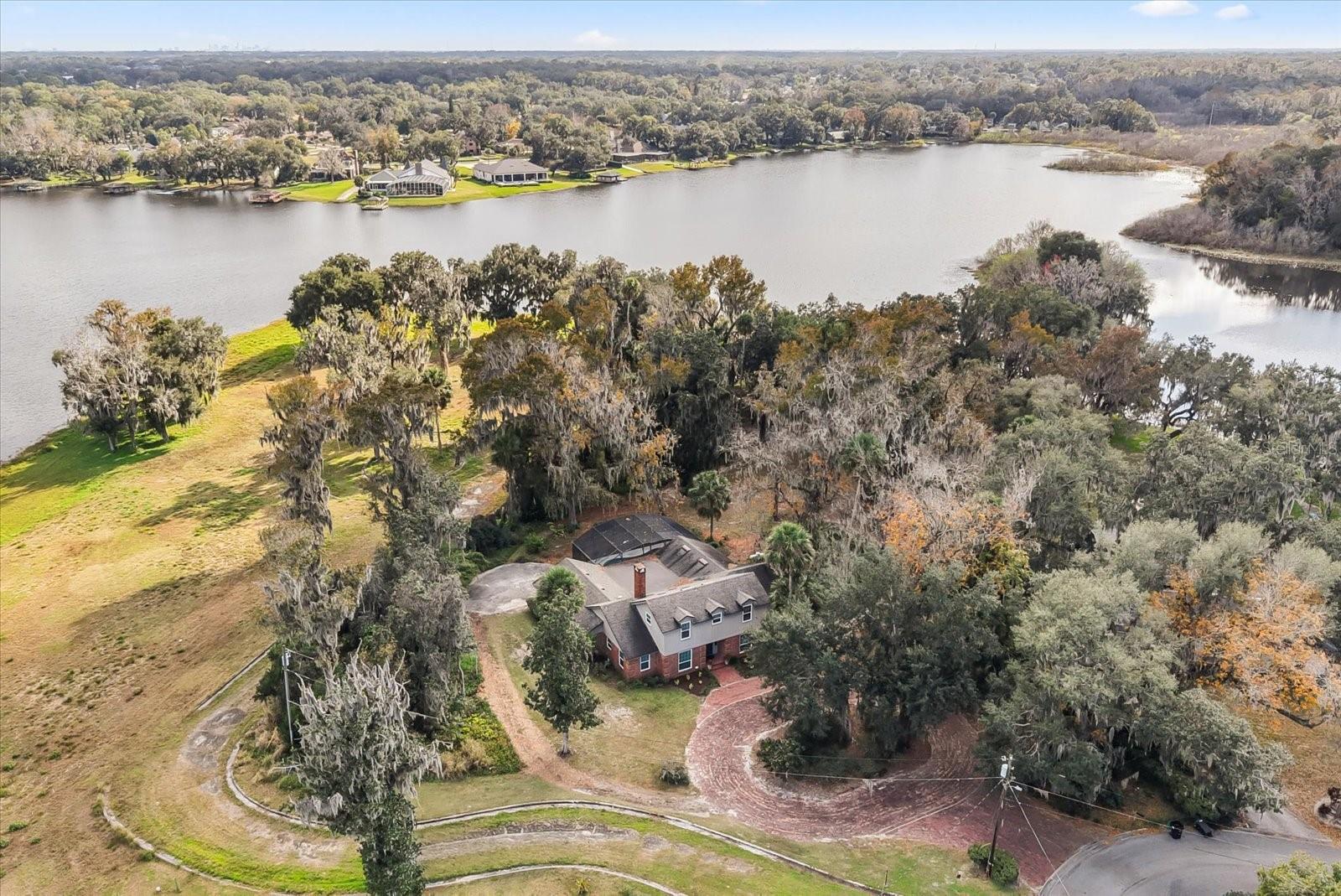 CAMELOT - Residential