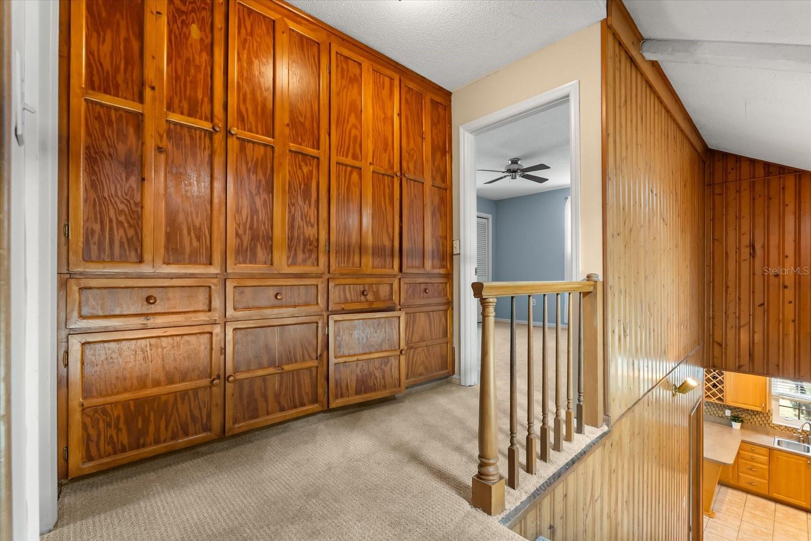 CAMELOT - Residential