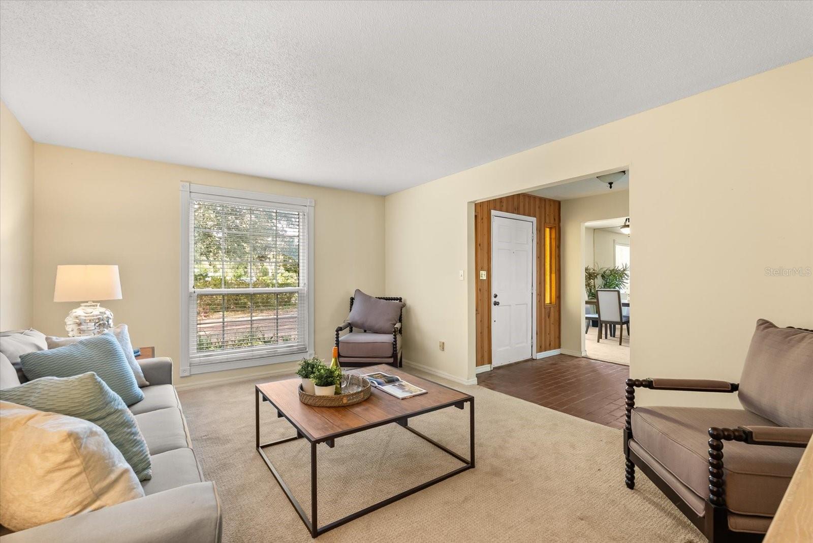 CAMELOT - Residential