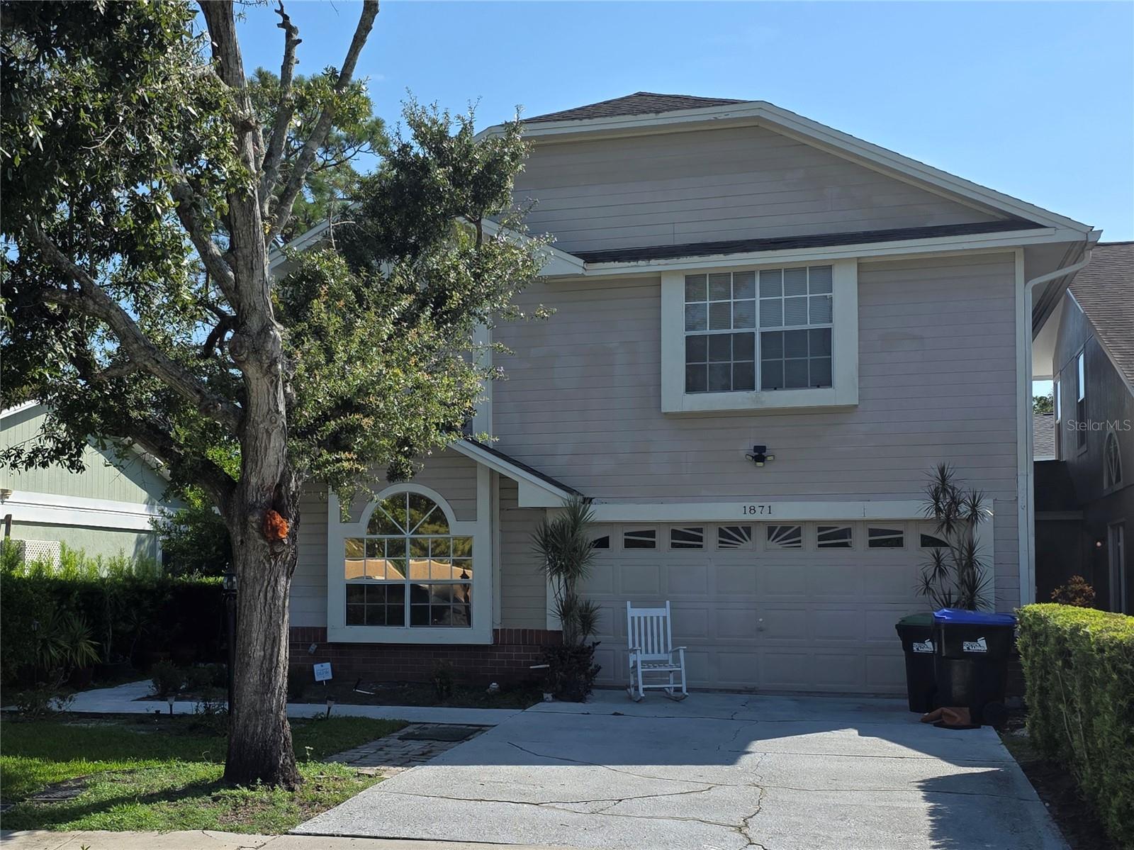 Welcome home to this charming townhouse with great potential, offering the perfect blend of comfort and convenience. Featuring a spacious open floor plan, and private patio perfect for gatherings. This residence is ideal for both relaxing and entertaining. Located close to shopping, dining, this home provides easy access to everything you need. A MUST SEE... MAKE YOUR APPOINTMENT TODAY!!!
