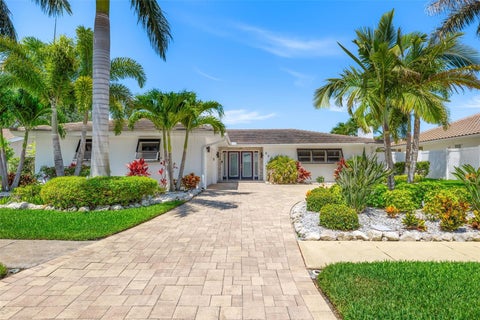 Featured picture for the property U8244588