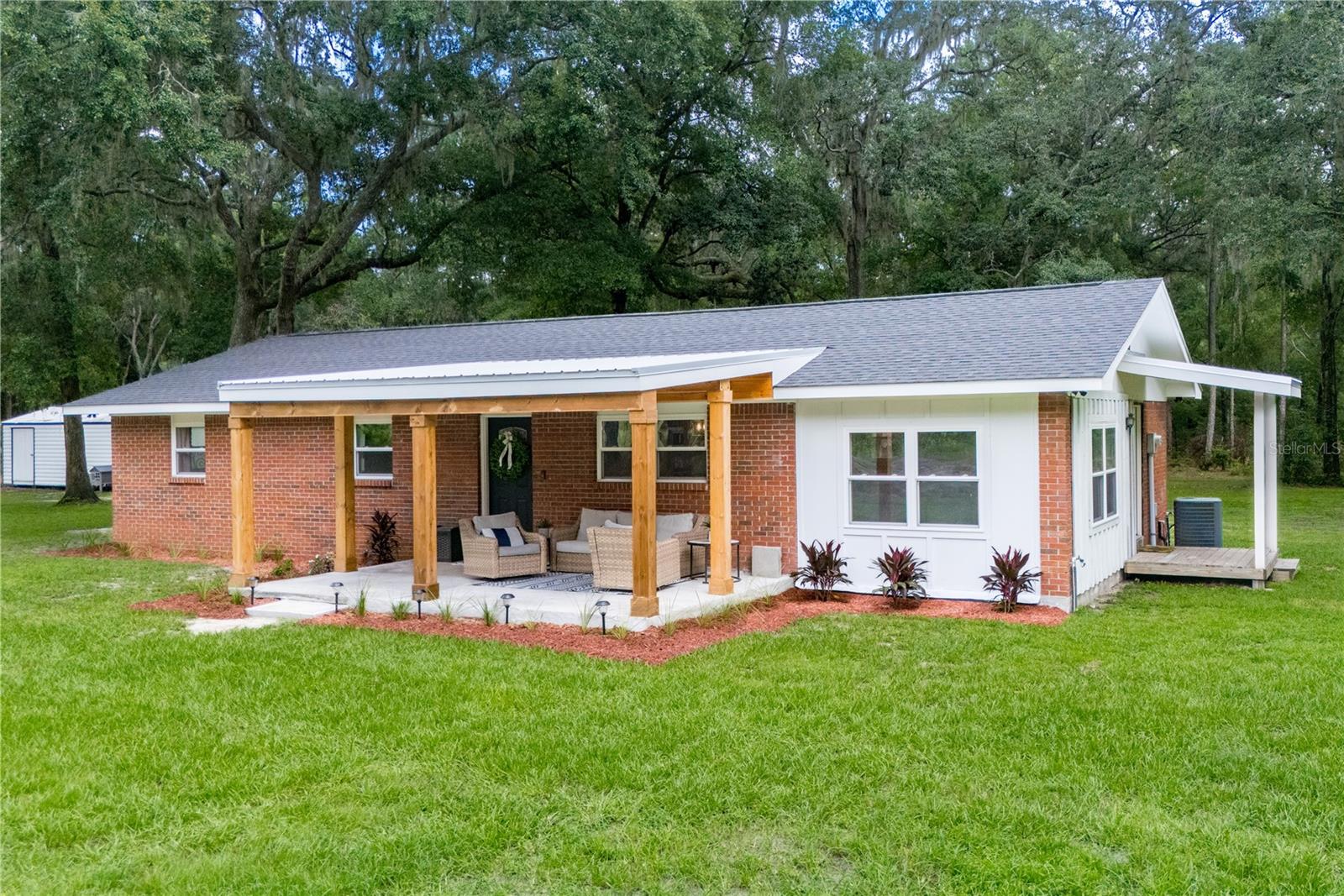 NOT IN A SUBDIVISION - Residential