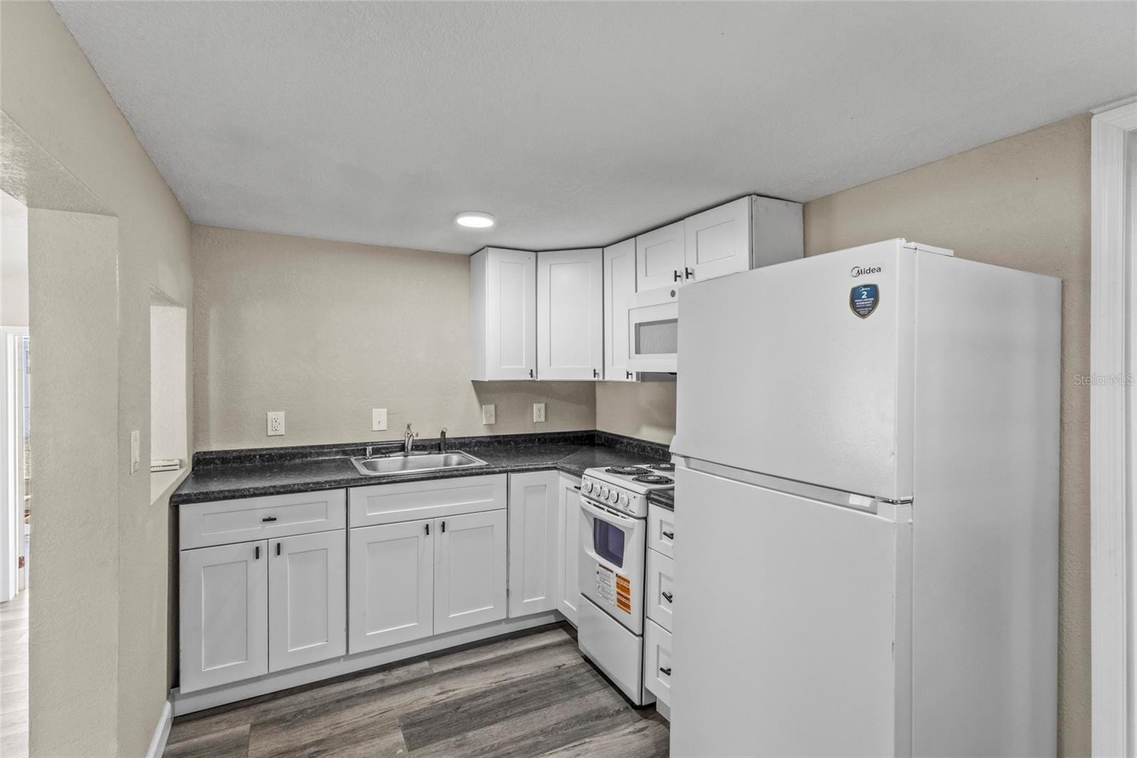 GENEVA HEIGHTS - Residential