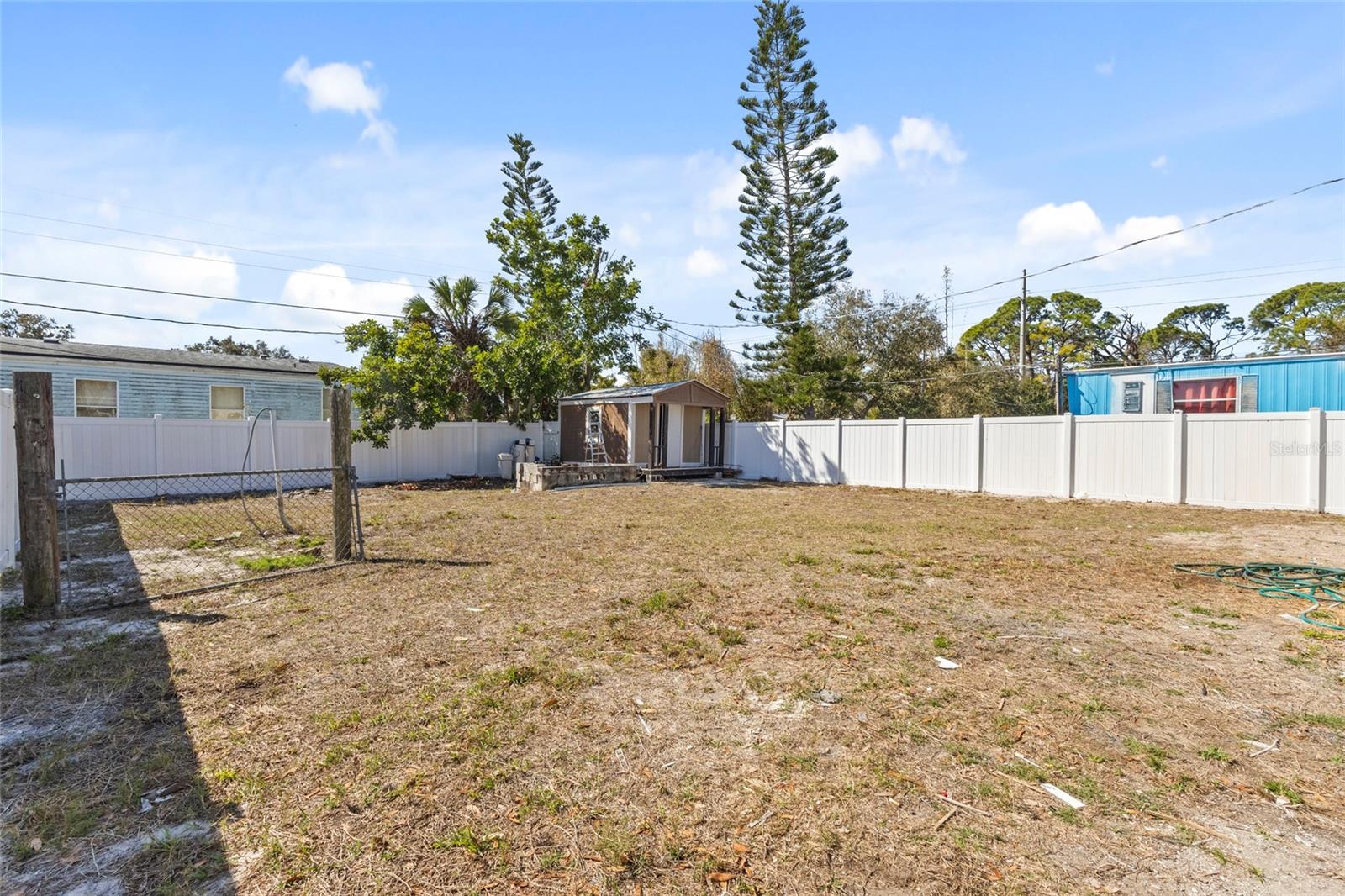 GENEVA HEIGHTS - Residential