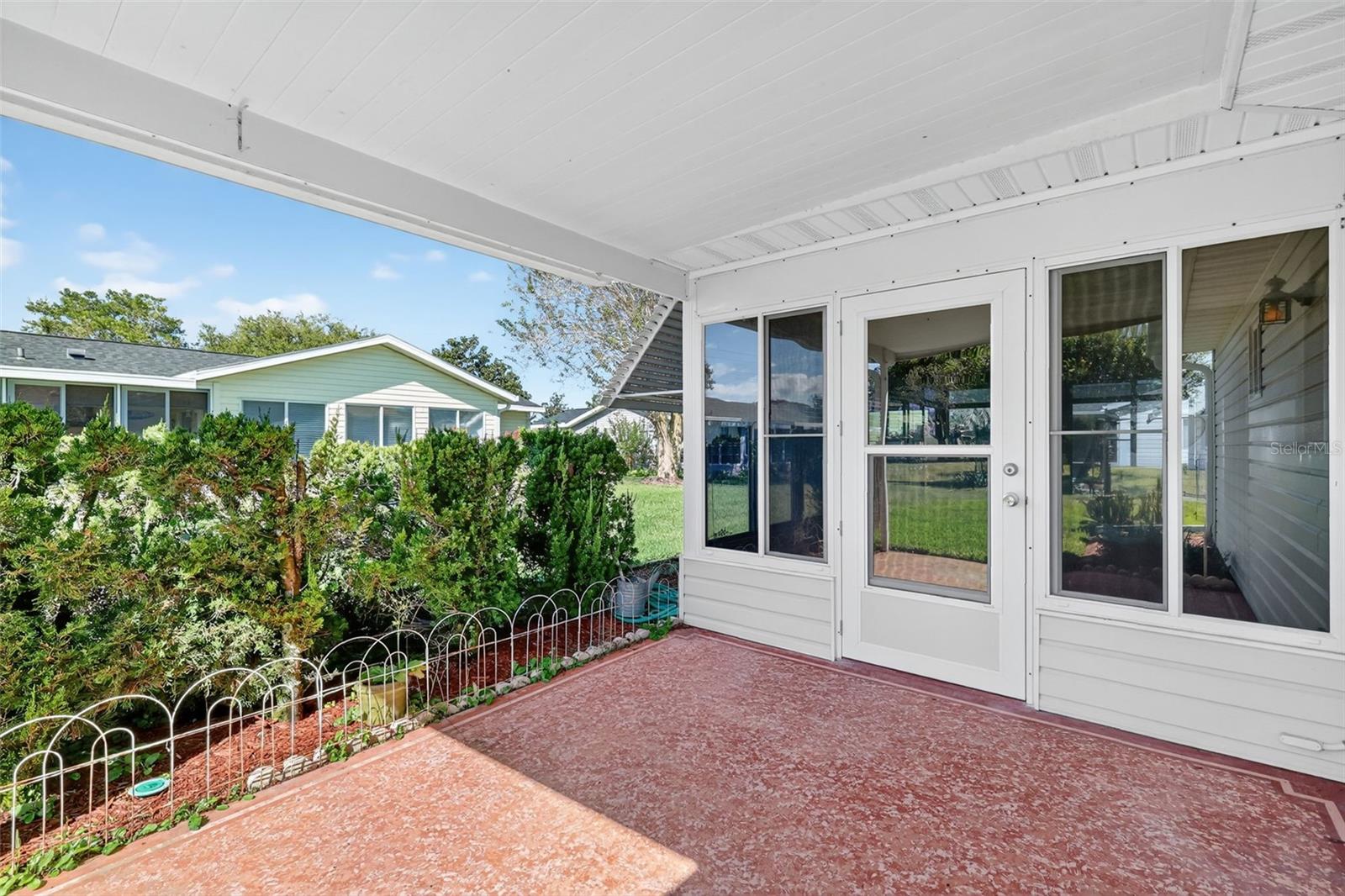 SPRUCE CREEK SOUTH - Residential