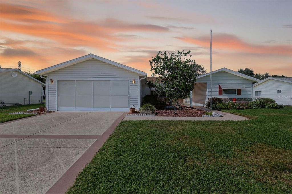 Photo of 17870 SE 96th Court, Summerfield, FL 34491 (MLS # OM711885)