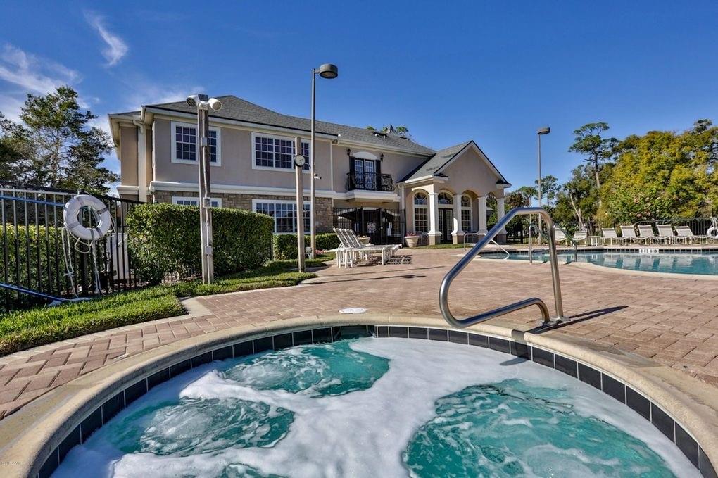 Villaggio On Lakes - Residential