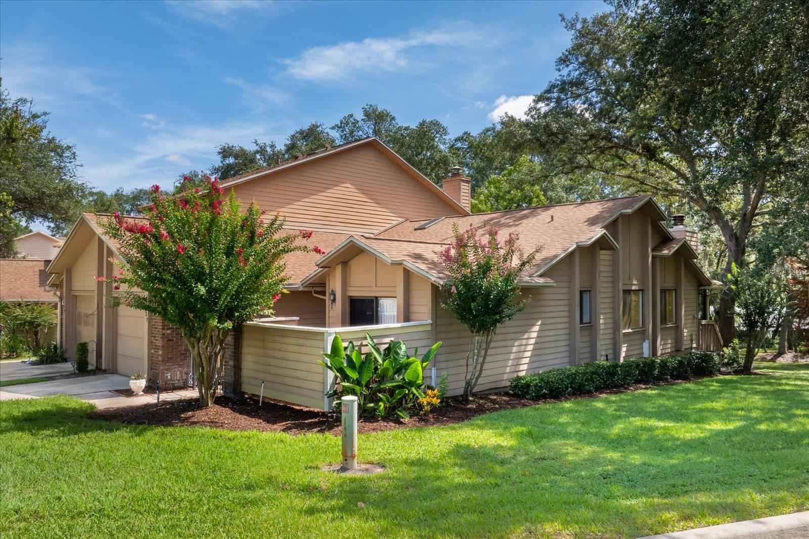 437 STANTON PLACE