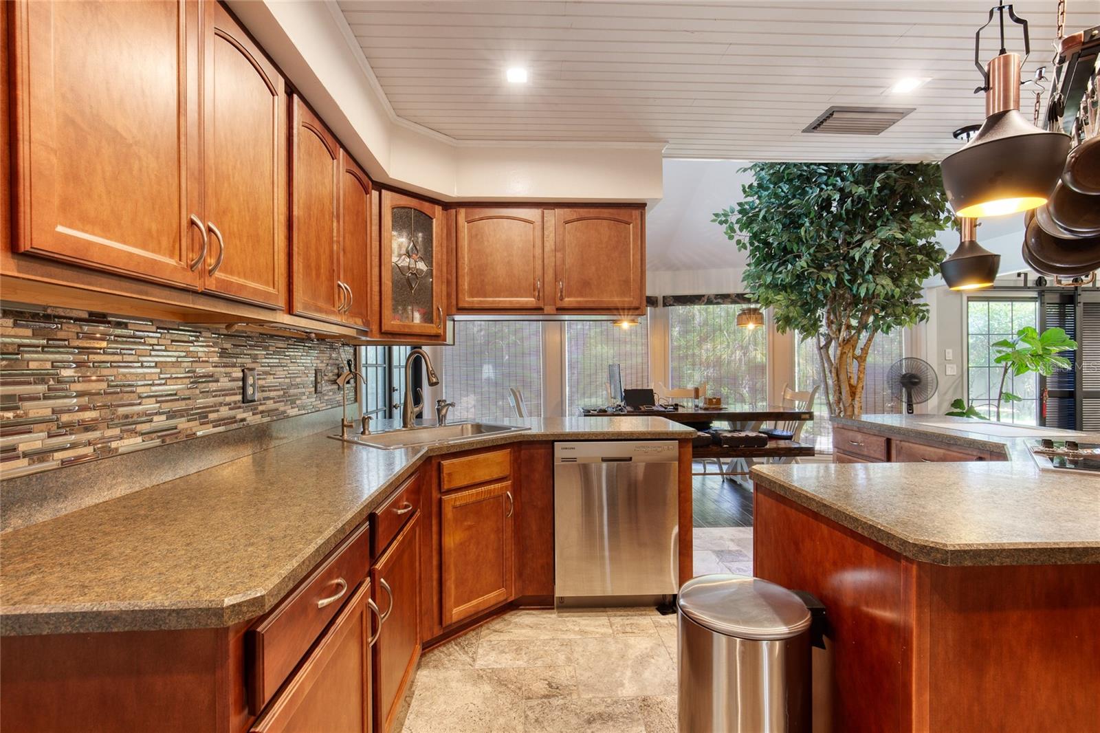 FOX HOLLOW - Residential