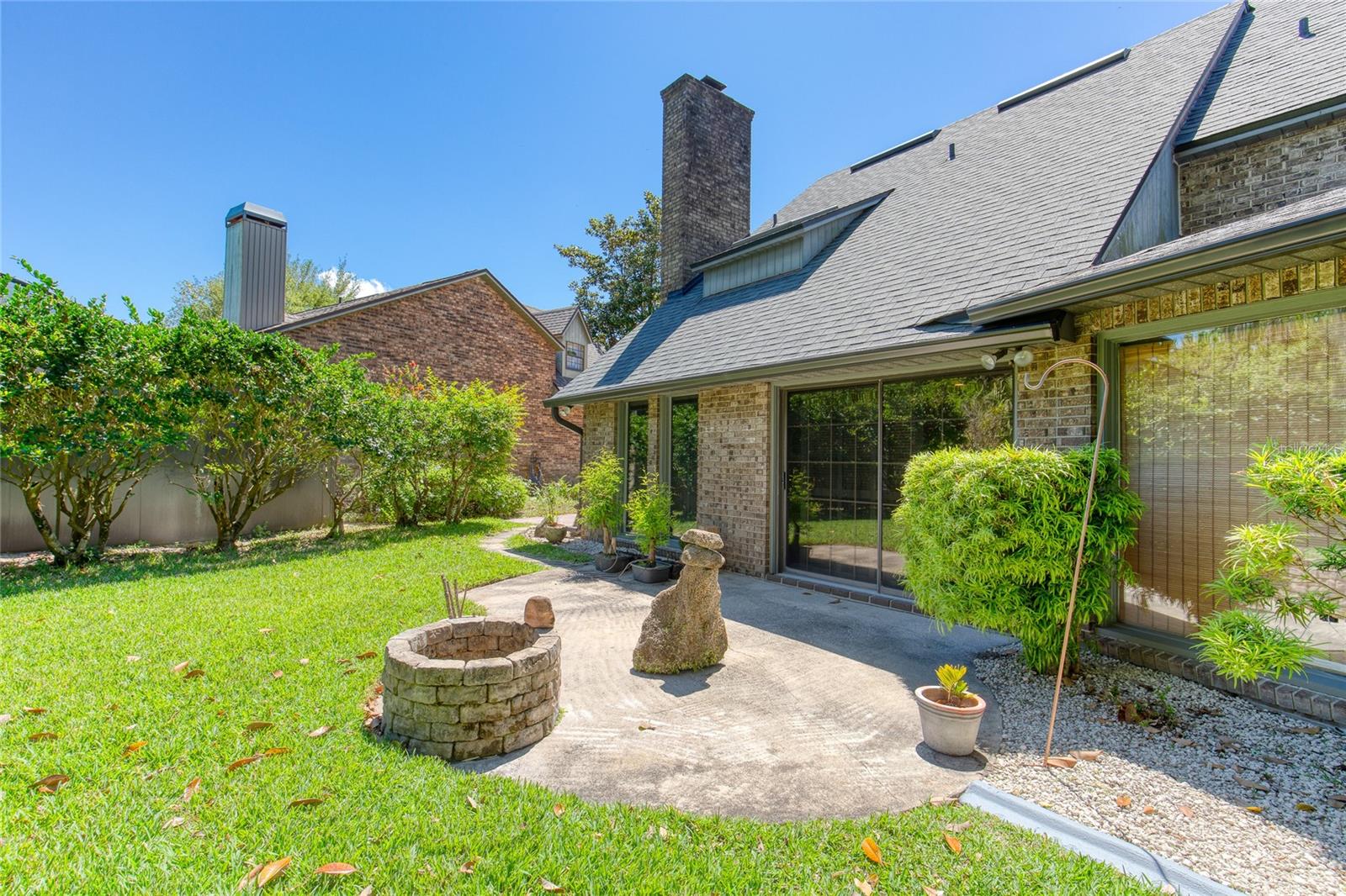 FOX HOLLOW - Residential