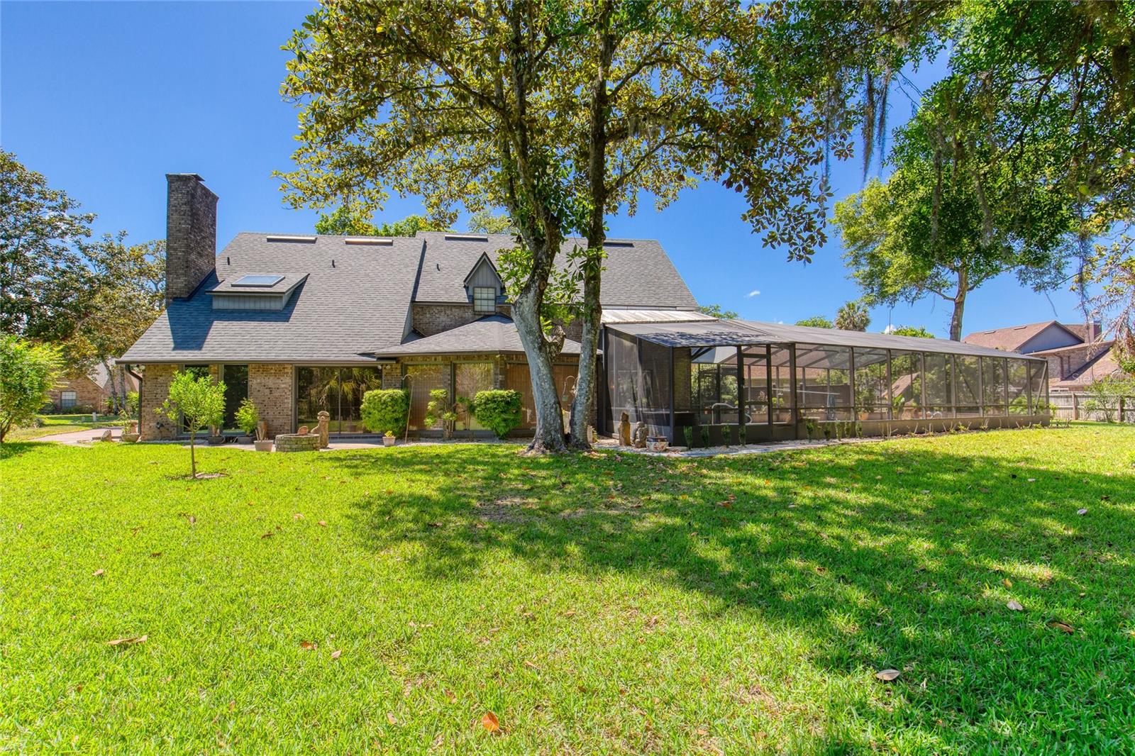 FOX HOLLOW - Residential