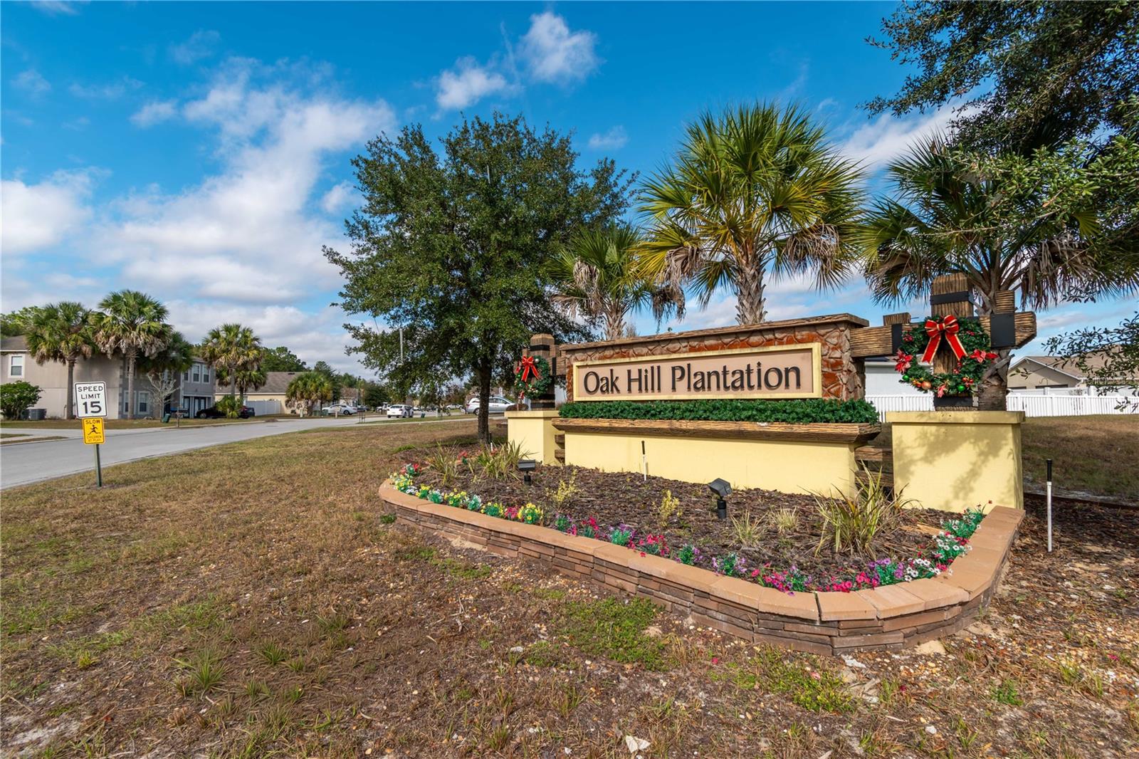 OAKHILL PLANTATION - Residential