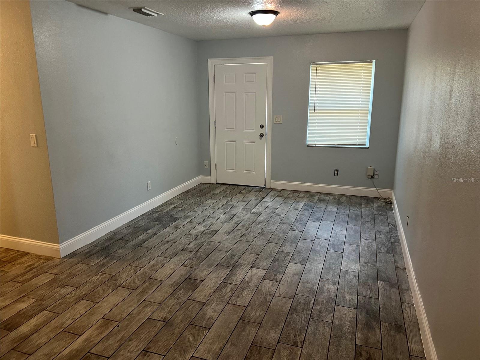 SOUTH TAMPA SUB - Residential Lease