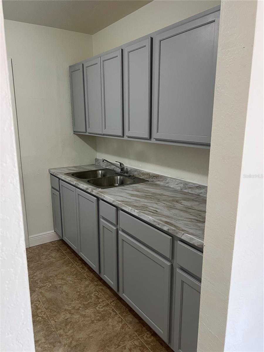 PORT CHARLOTTE SUB SEC76 - Residential Income