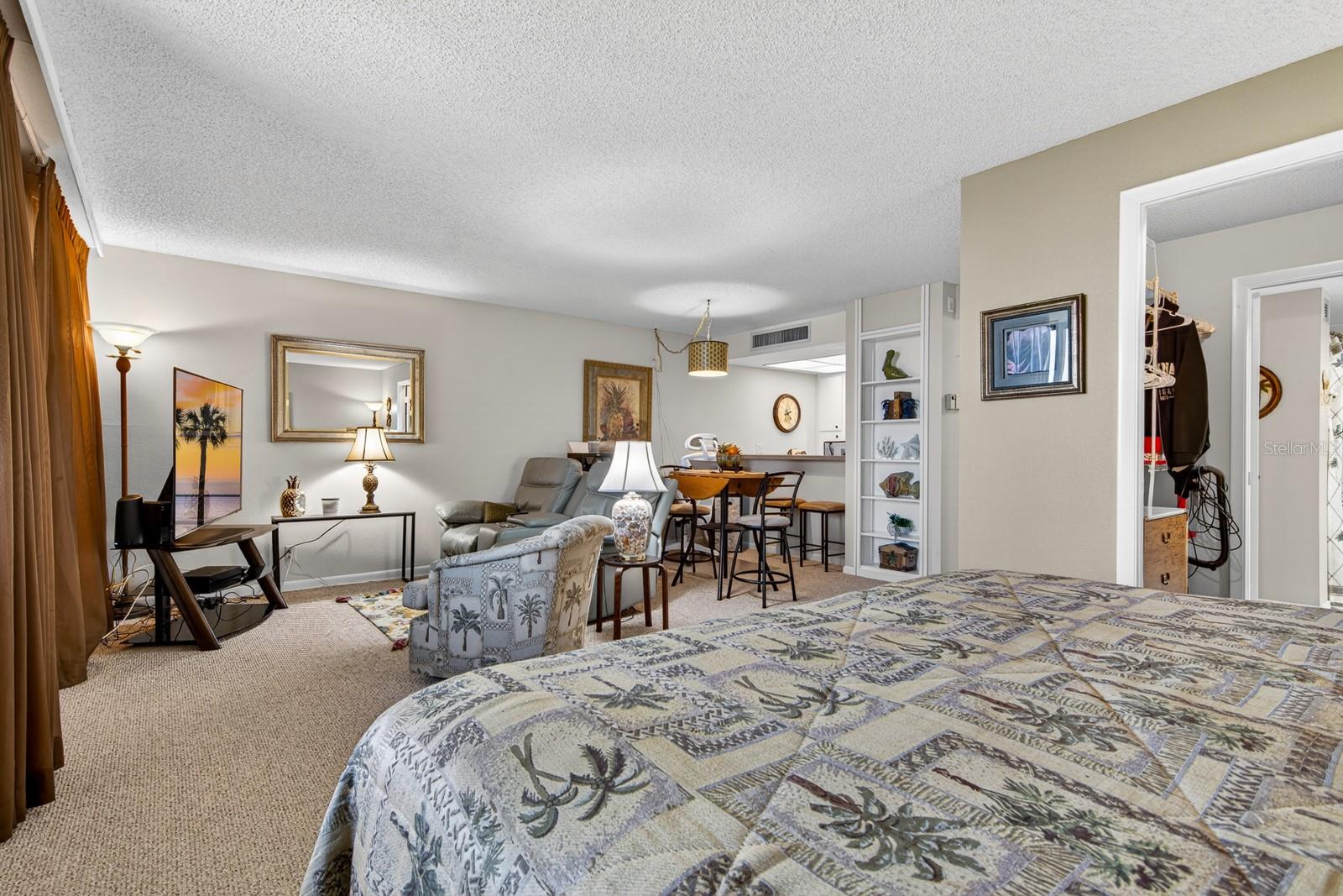COVE CAY 26-20 VILLAGE II - Residential