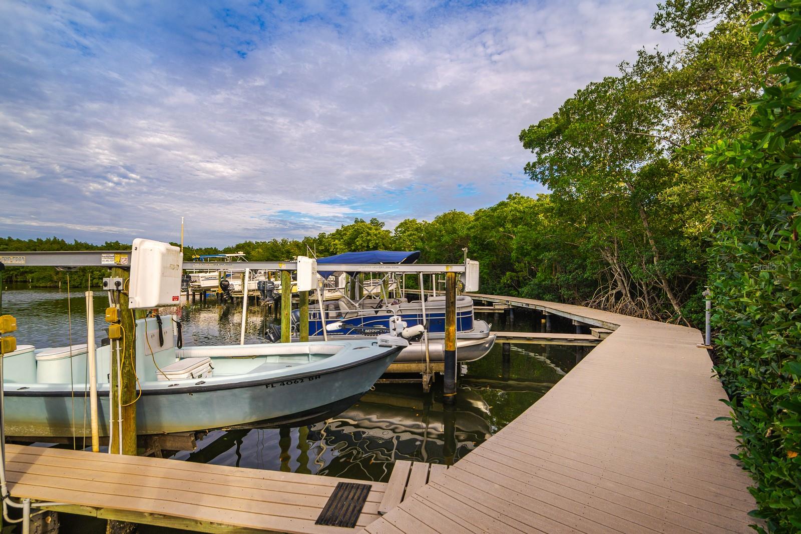 COVE CAY 26-20 VILLAGE II - Residential