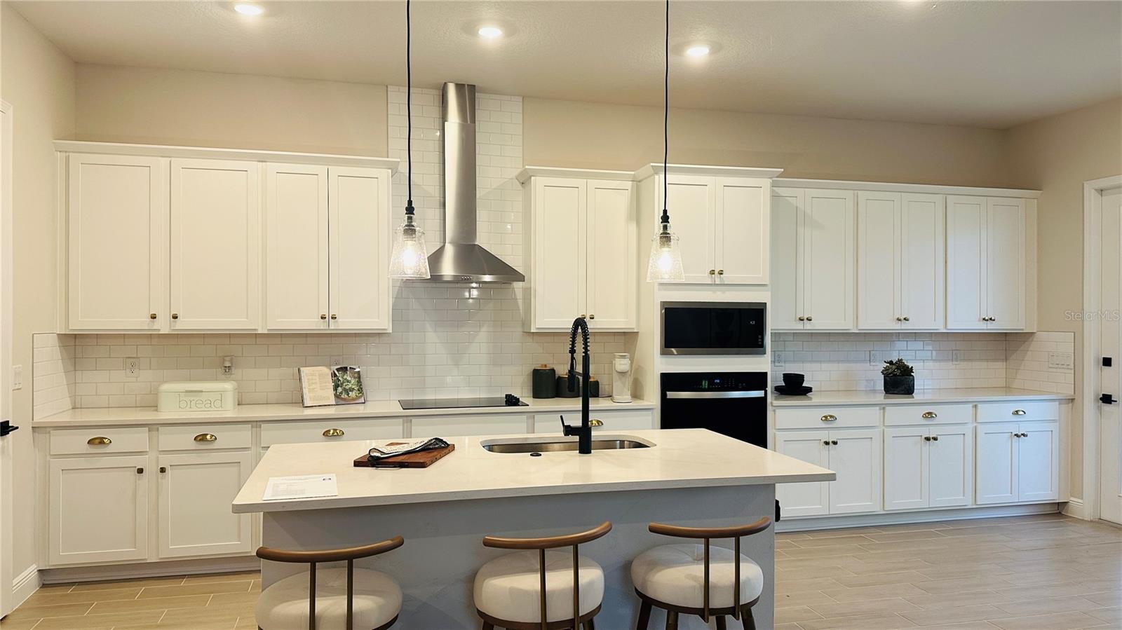 HAMLIN POINTE - Residential Lease