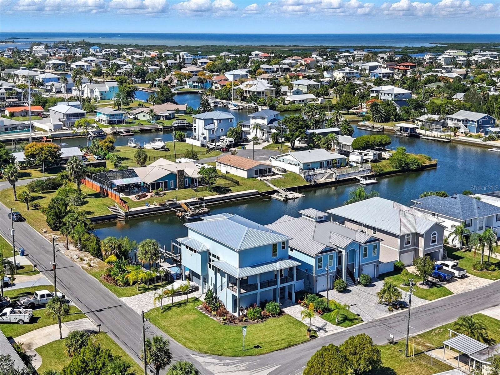 HERNANDO BEACH - Residential