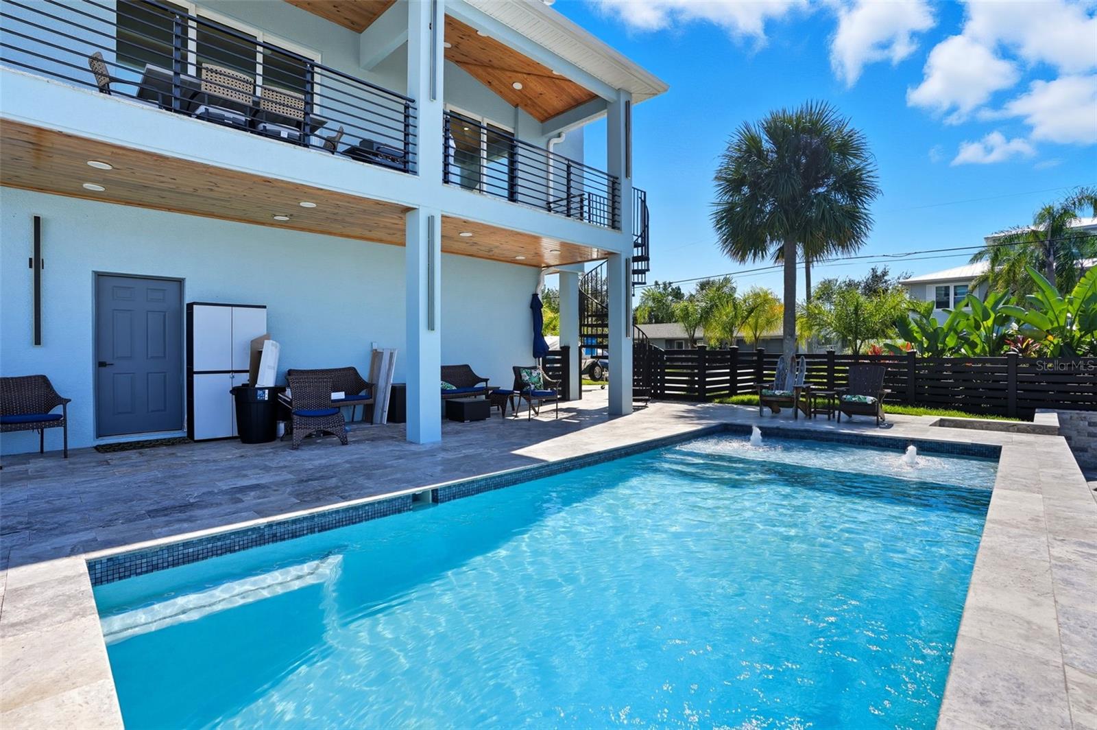 HERNANDO BEACH - Residential