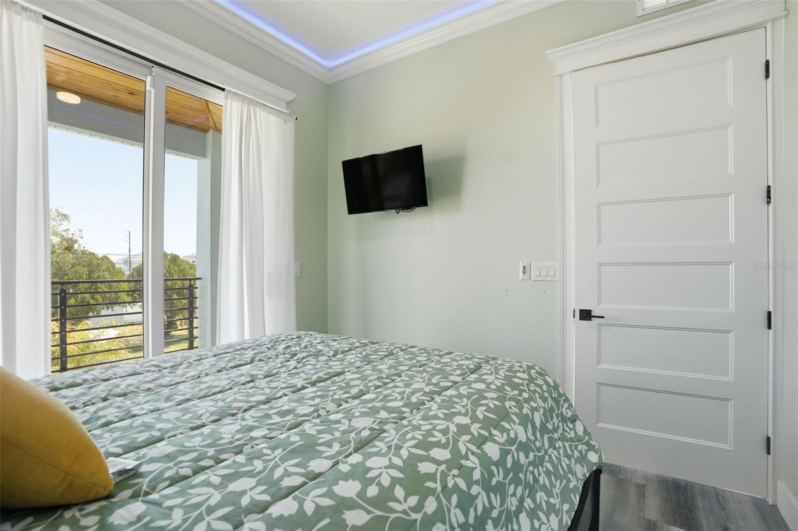 HERNANDO BEACH - Residential