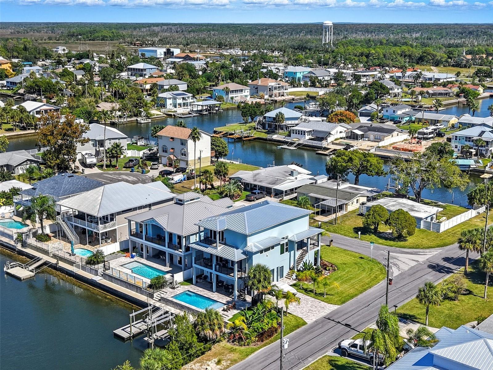 HERNANDO BEACH - Residential