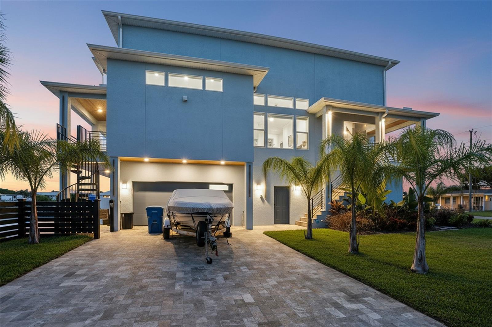 HERNANDO BEACH - Residential