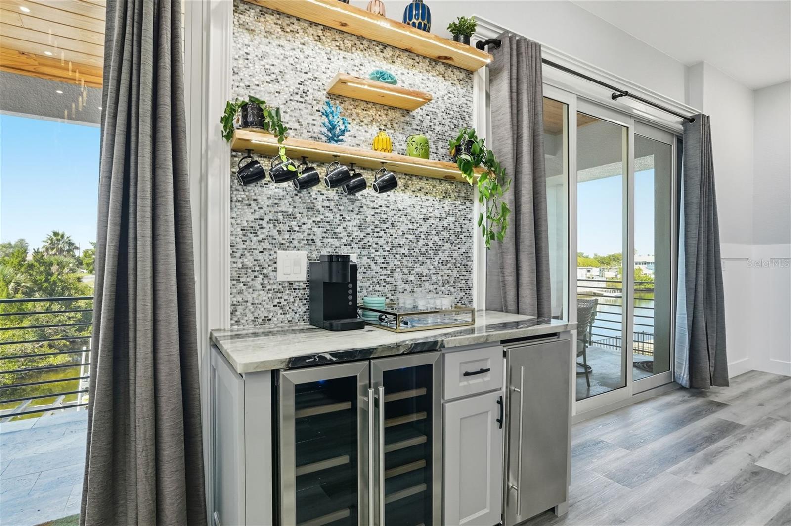 HERNANDO BEACH - Residential