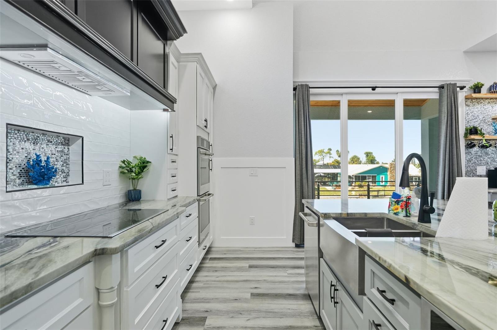 HERNANDO BEACH - Residential