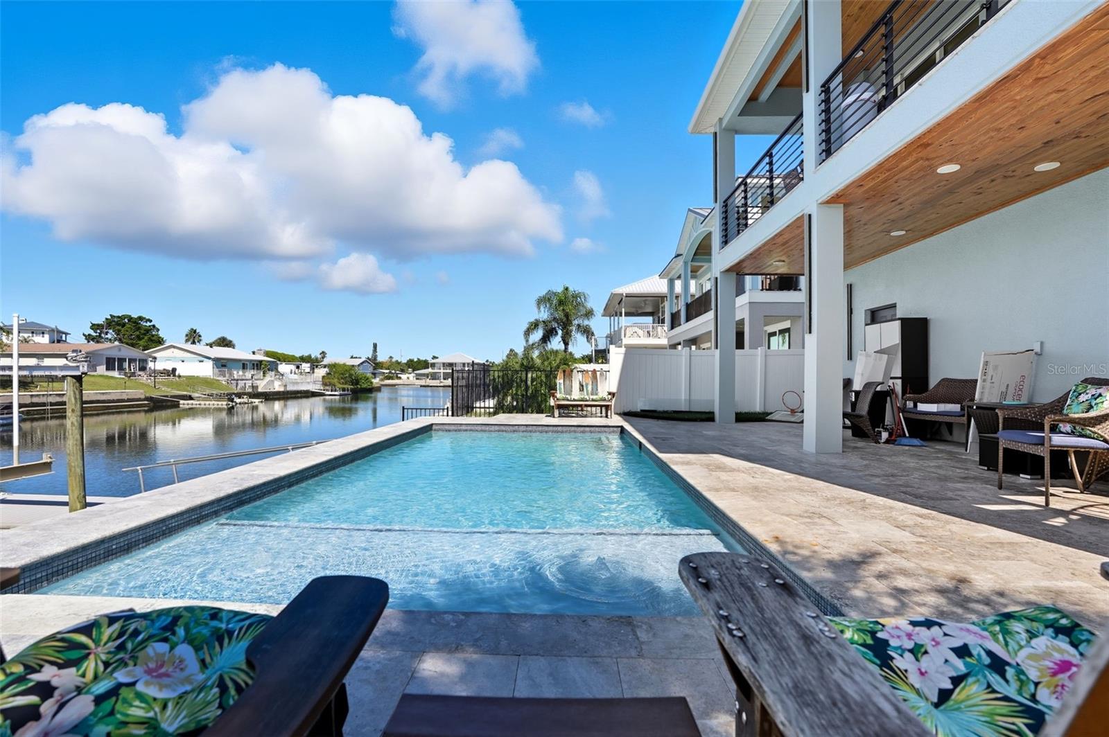 HERNANDO BEACH - Residential