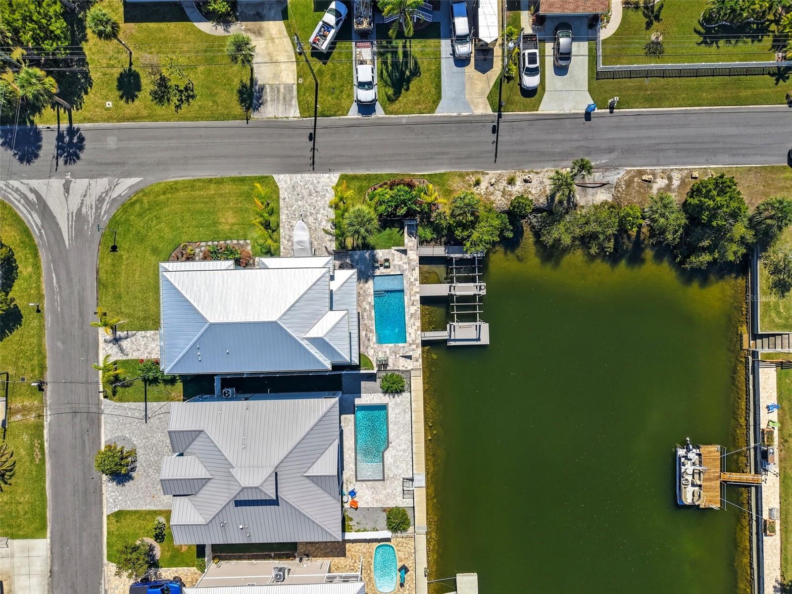 HERNANDO BEACH - Residential