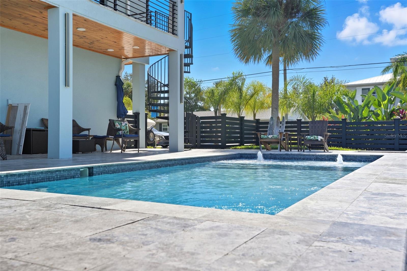 HERNANDO BEACH - Residential