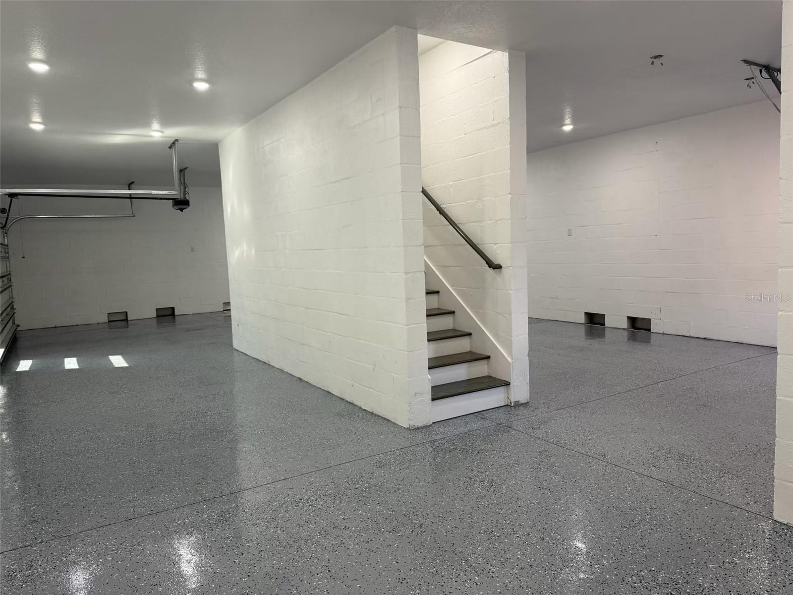 HERNANDO BEACH - Residential