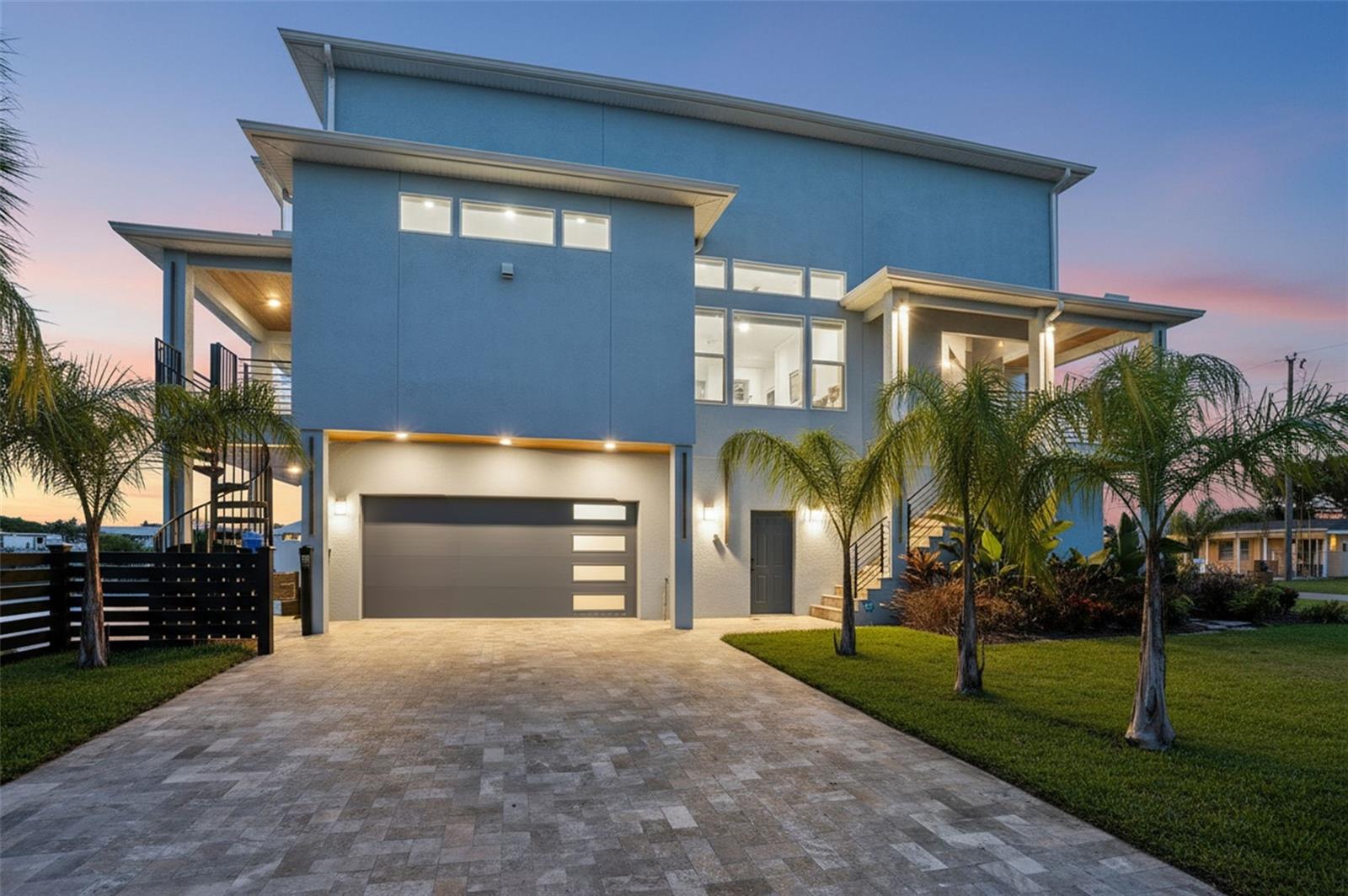 HERNANDO BEACH - Residential