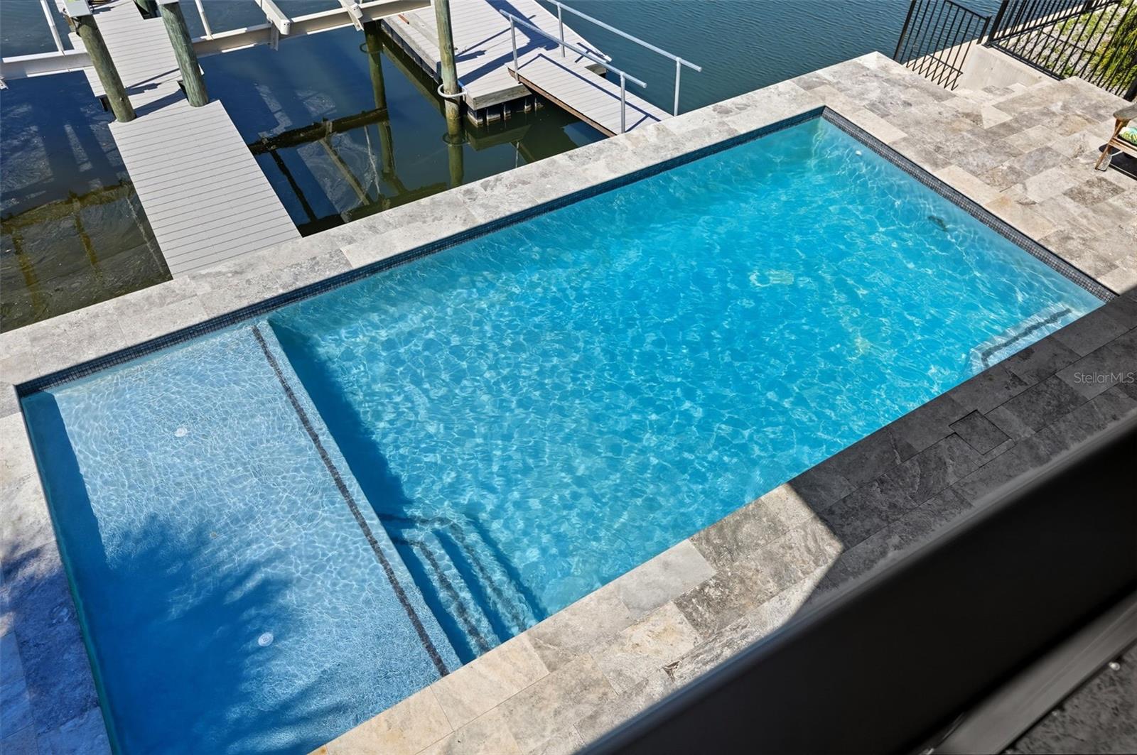 HERNANDO BEACH - Residential