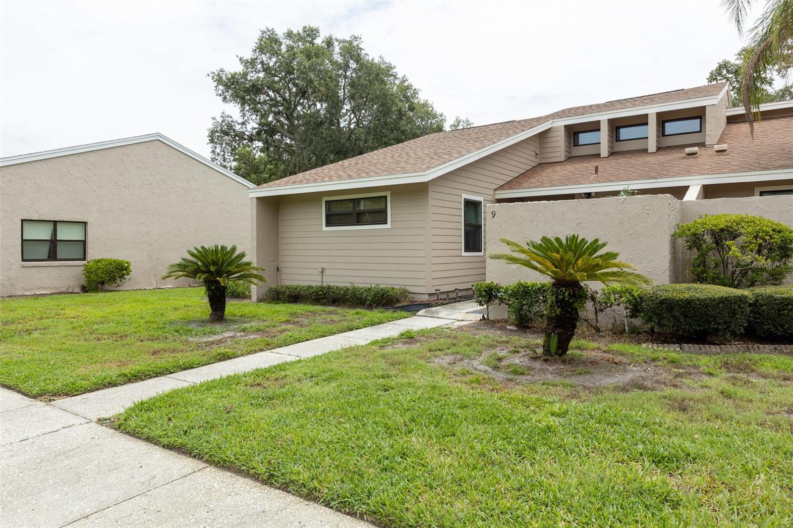 5225 IMPERIAL LAKES BOULEVARD 9