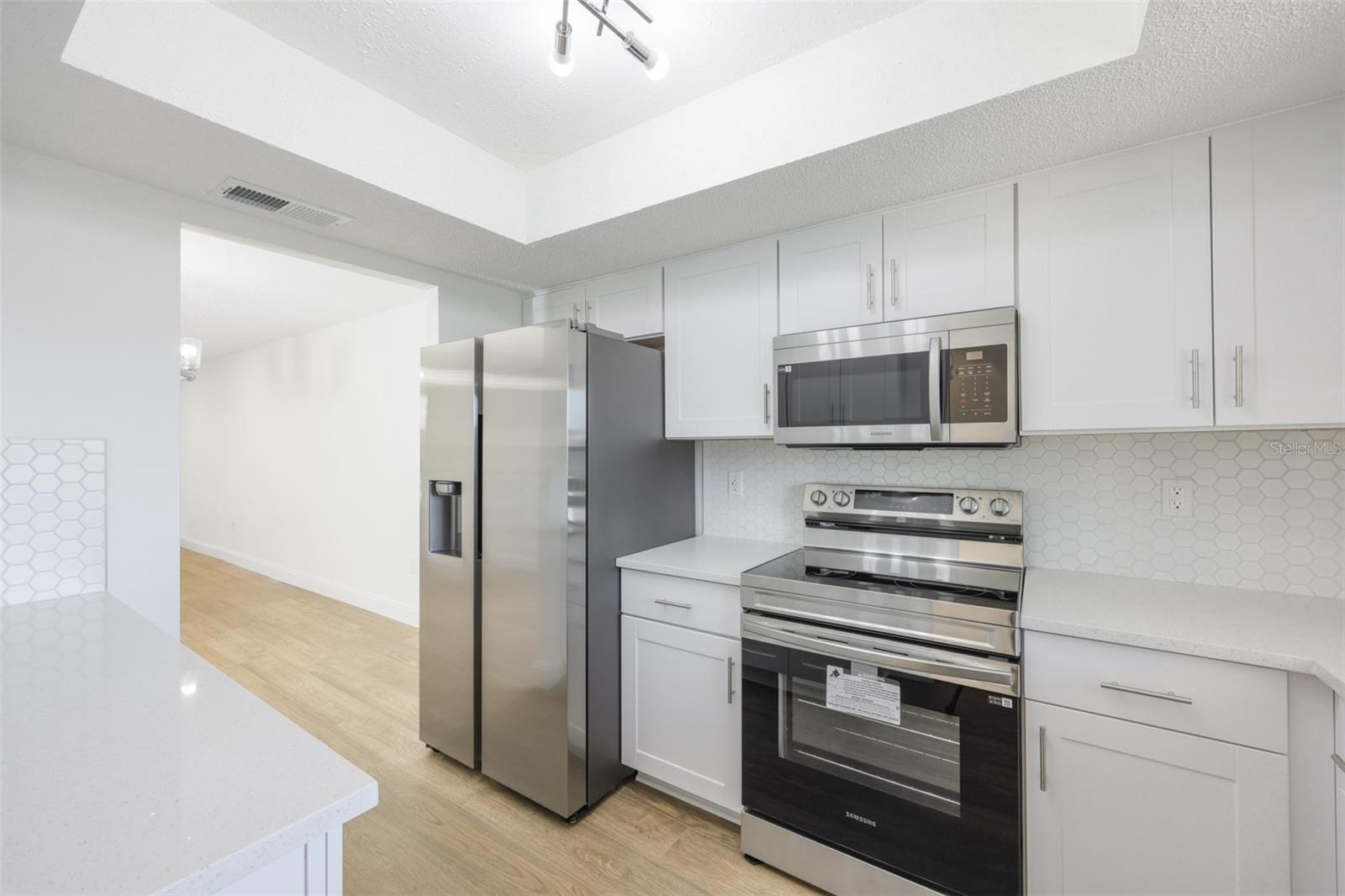 3656 LAKE BAYSHORE DRIVE 319