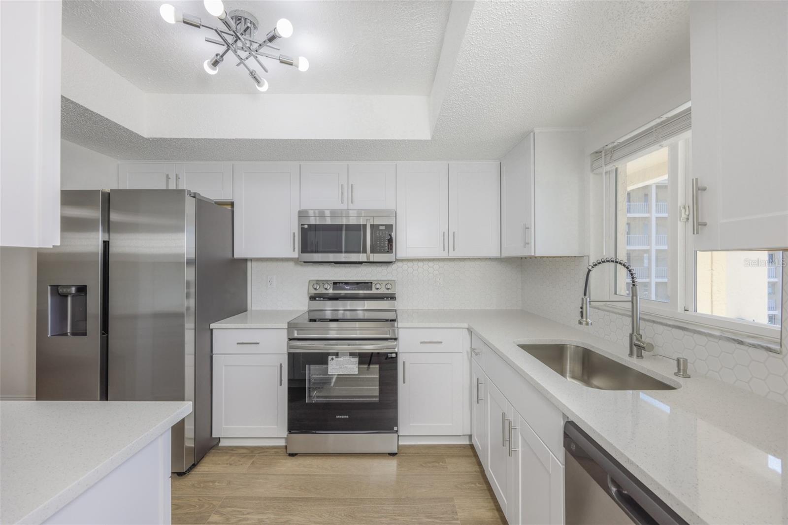 3656 LAKE BAYSHORE DRIVE 319