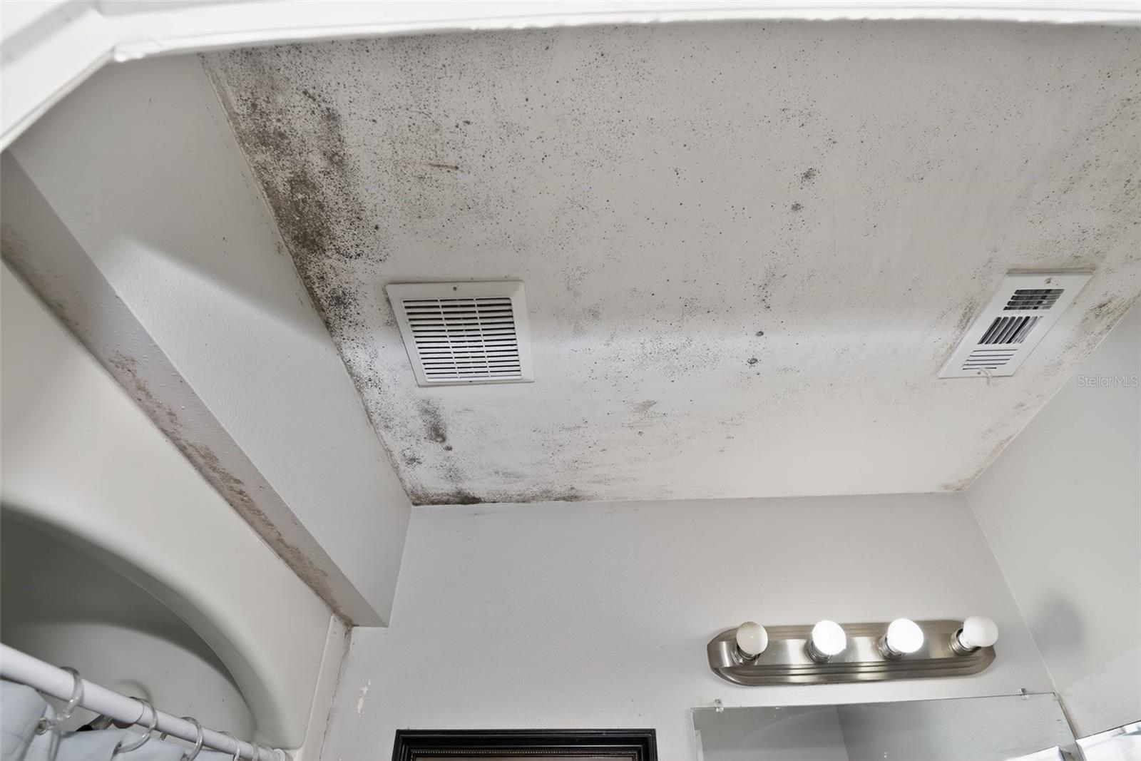 PINE CREST ESTATES - Residential